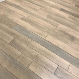 Parquet flottant : des astuces pour le rendre encore plus beau Vitre